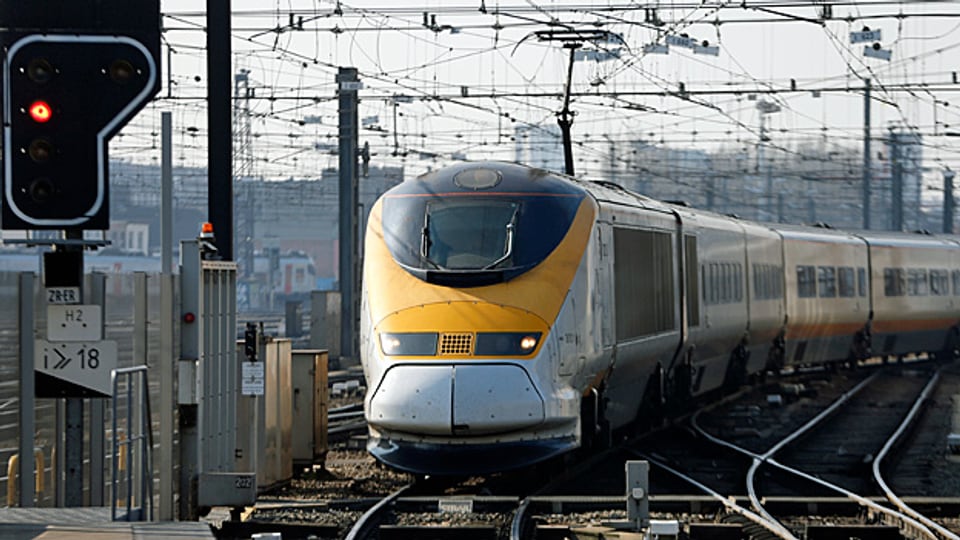 Belgien bereitet strikte Kontrollen für Bahn-, Bus- und Schiffreisende vor.