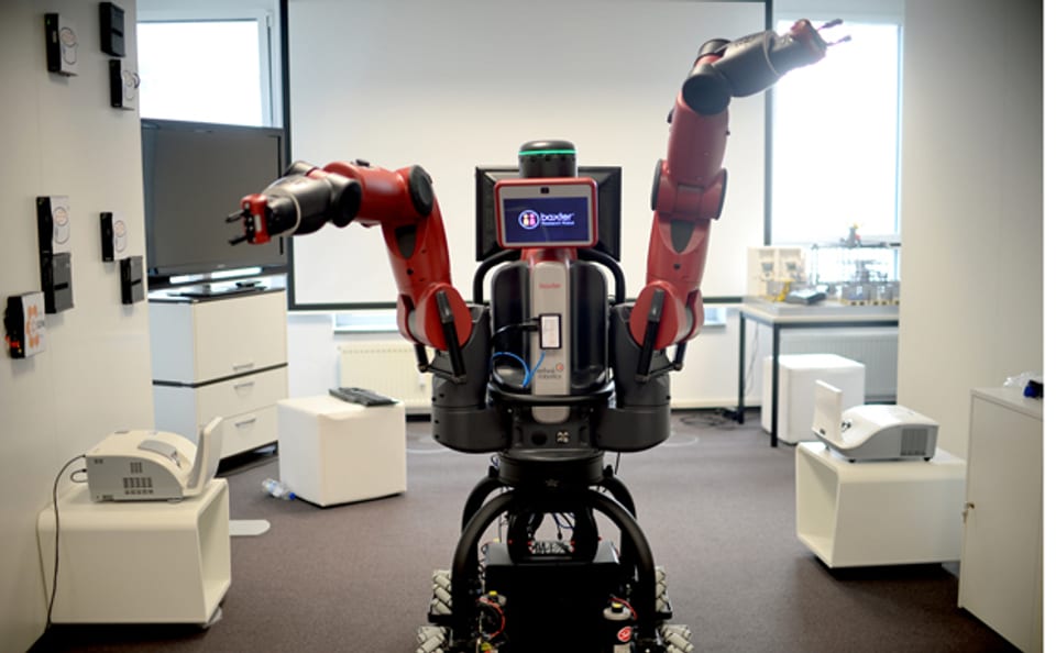 Der Roboter Baxter kann einfache Büroarbeiten ausführen.