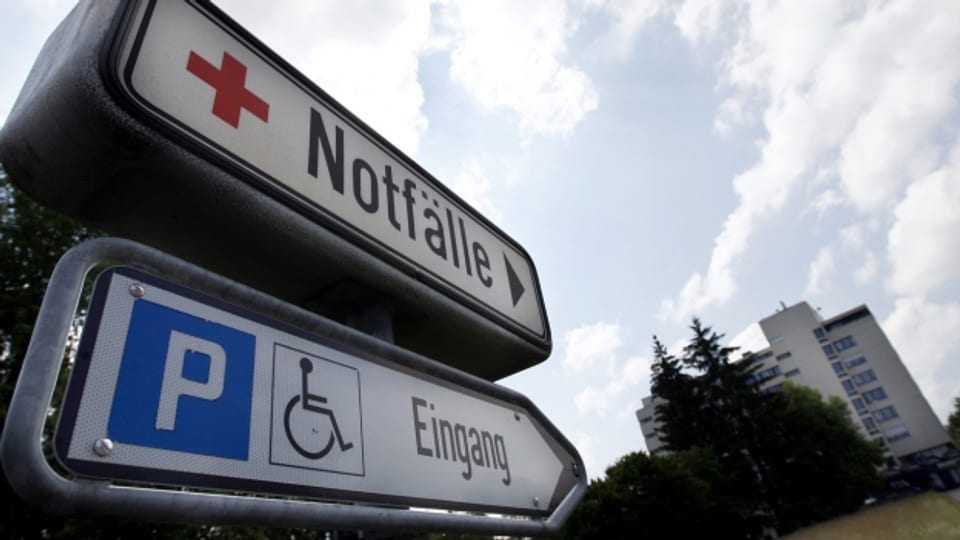 Wer auf Krankenkassen-Verbilligungen angwiesen ist, muss im Kanton Luzern vorerst die ganze Prämie bezahlen.