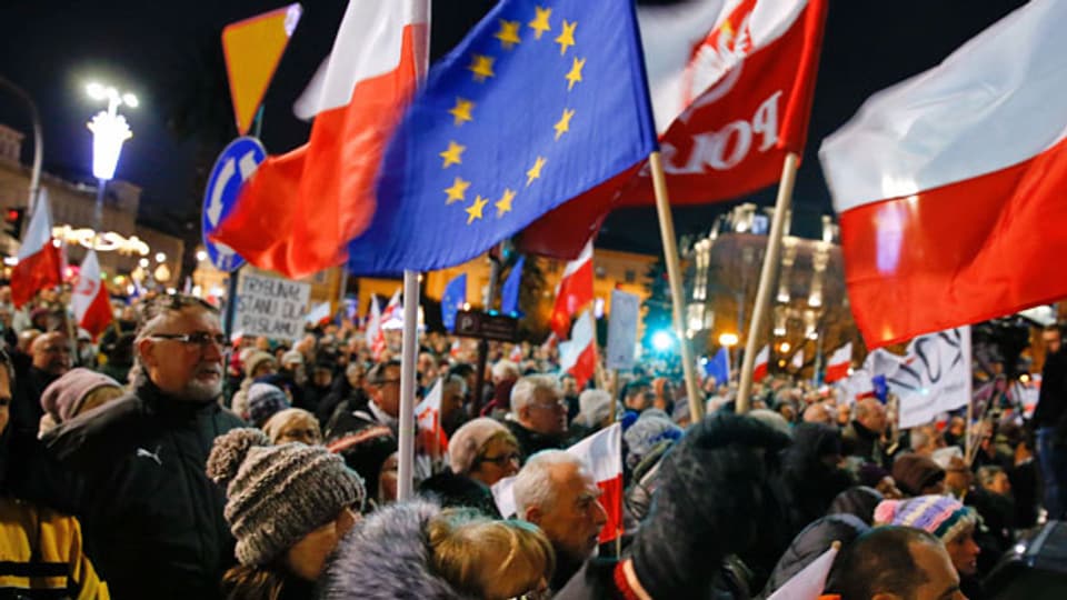 Demonstration gegen die Regierung in Warschau.