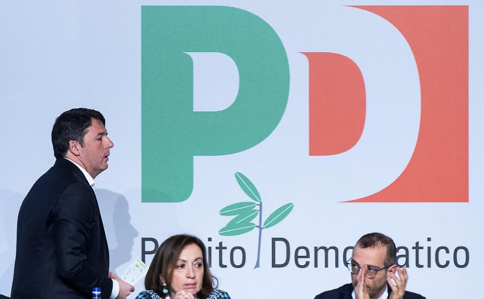 Der frühere italienische Premierminister Matteo Renzi am Kongress seines partito democratico, PD