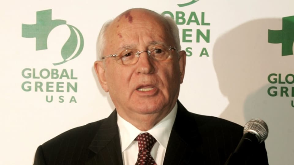 Ex Green Cross Präsident Michael Gorbatschow macht dem Schweizer Ableger Vorwürfe.