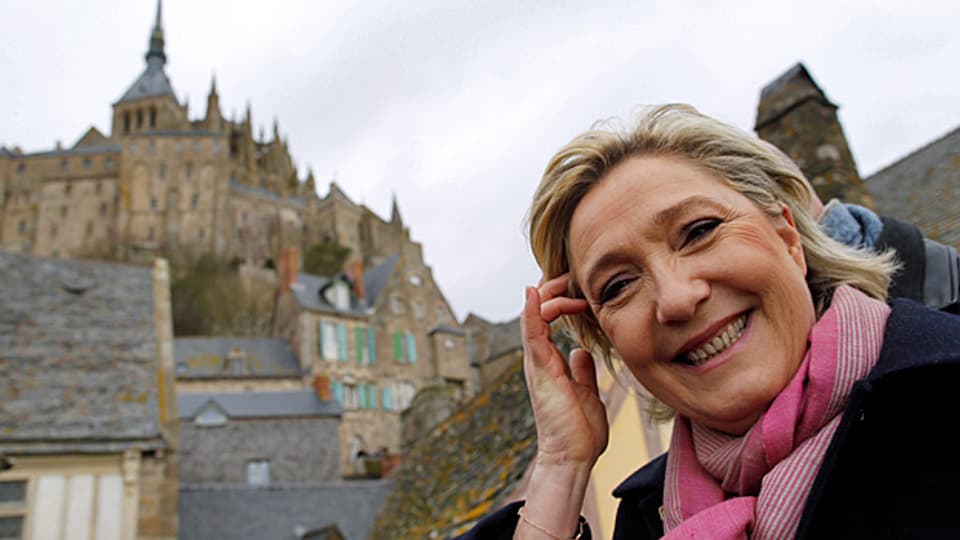 Marine Le Pen, am 27. Februar vor der Kulisse des Mont Saint Michel.