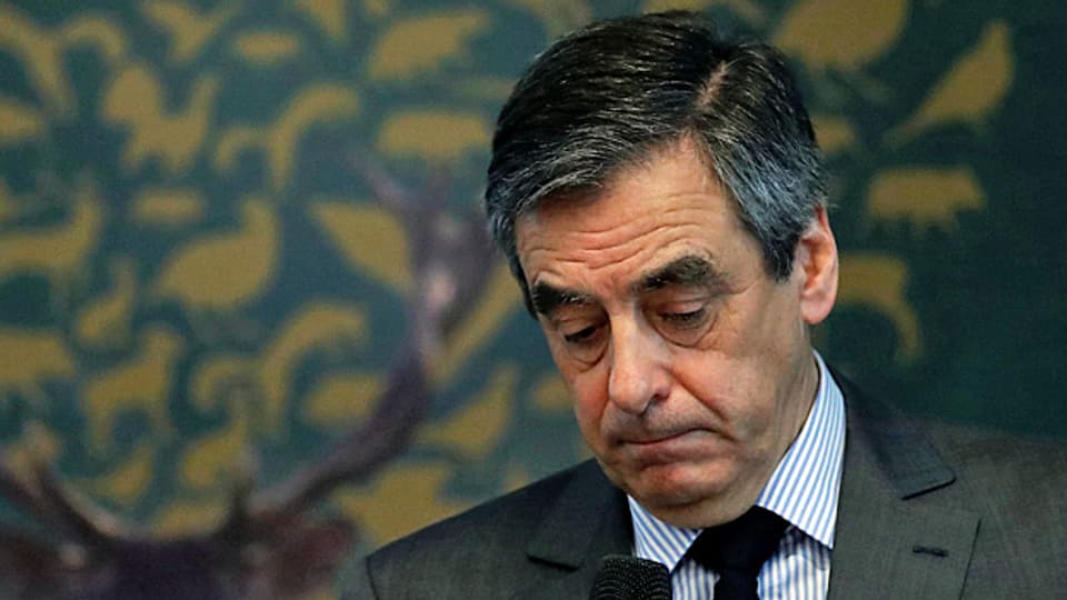Der Fall Fillon beschert Frankreich eine Premiere: Noch nie kandidierte ein Politiker für das höchste Amt im Land, obwohl die Justiz gegen ihm ermittelt.