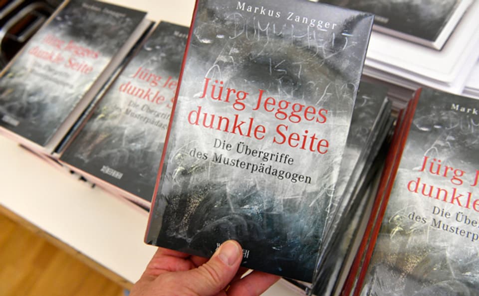 Das Buch «Jürg Jegges dunkle Seite».
