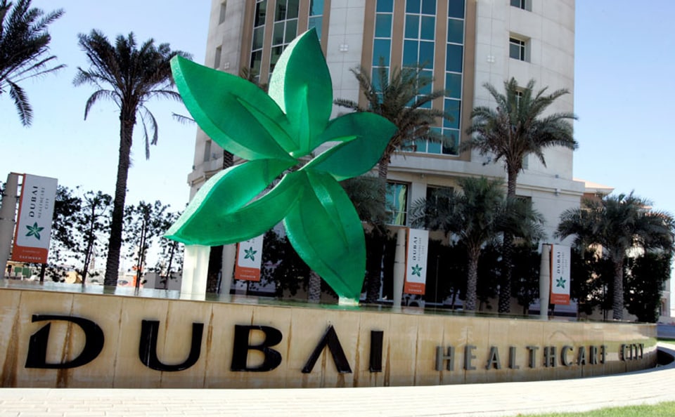 Nach der OP ins Luxushotel oder an den Strand: Dubai reizt Patientinnen und Patienten.