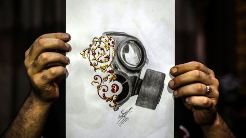 Der syrische Künstler zeichnete ein Mahnmhl für die Giftgasangriffe von Ghouta, 2016.