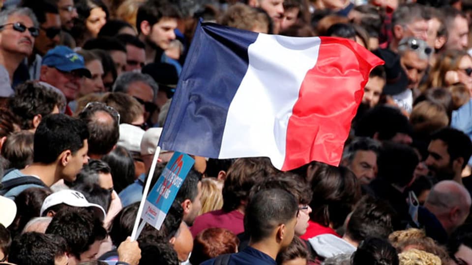 Die erste Wahlrunde findet am Sonntag, 23. April statt; die Stichwahl am 7. Mai. Bild: Supporter von Jean-Luc Melenchon in Toulouse.