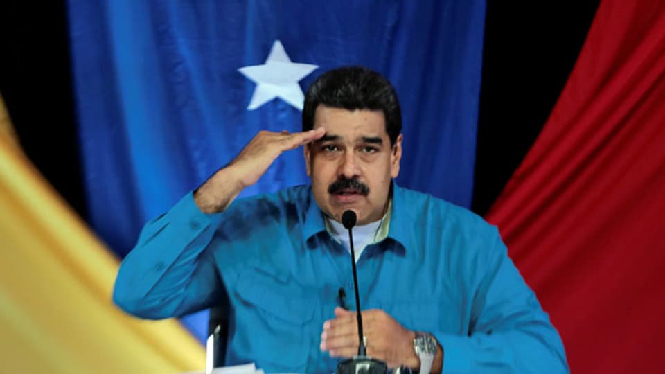 Der venezolanische Präsident Nicolas Madura verspricht die Anhebung der Mindestlöhne. Ob dies das Volk beruhigen wird?
