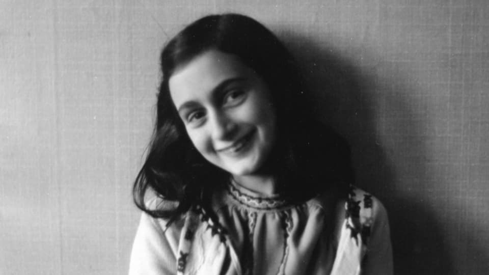 Anne Frank war eine von über hundertausend Jüdinnen und Juden, die aus den Niederlanden in Konzentrationslager deportiert wurden.