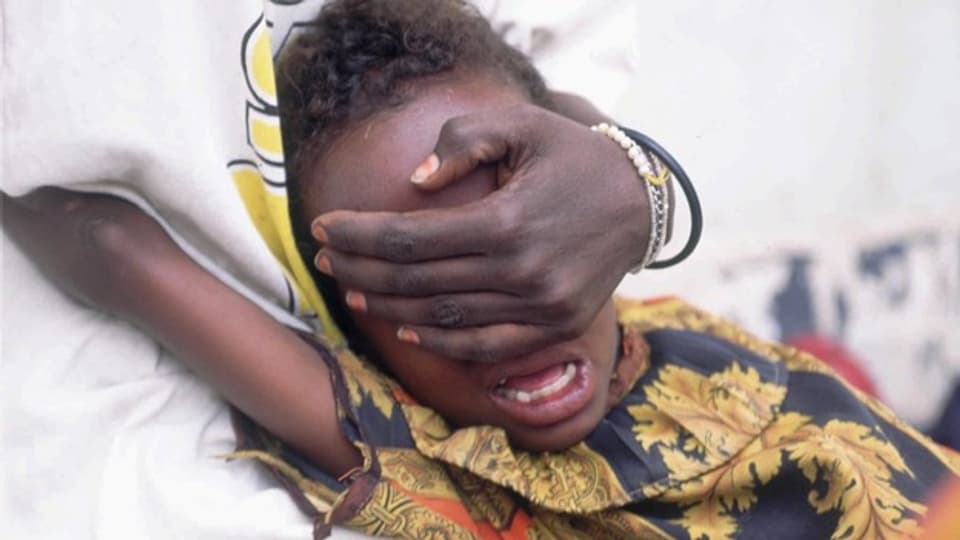 Grausame Tradition: Genitalverstümmelung bei Mädchen und jungen Frauen.
