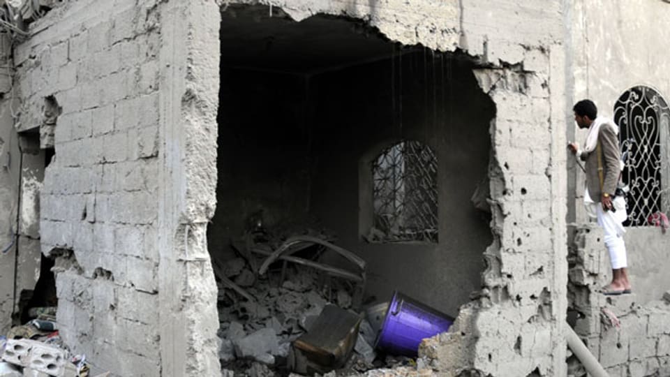 Zerstörtes Haus in Saana, Jemen.