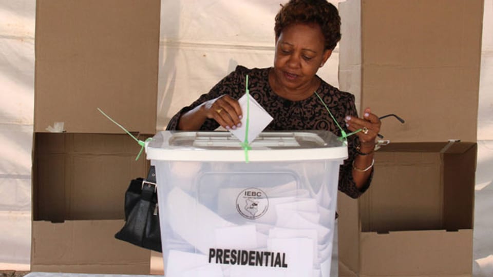 Die Präsidentenwahl in Kenia ist nach Einschätzung internationaler Beobachter ohne Unregelmäßigkeiten abgelaufen.