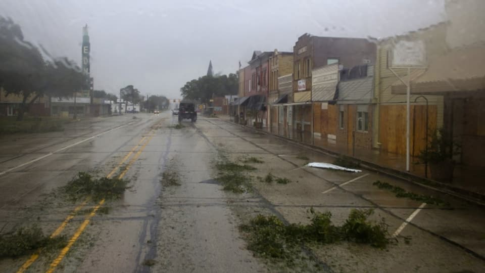 Tropensturm Harvey hat in Houston bereits grosse Schäden hinterlassen. Die nächsten Tage wird es weiter regnen.
