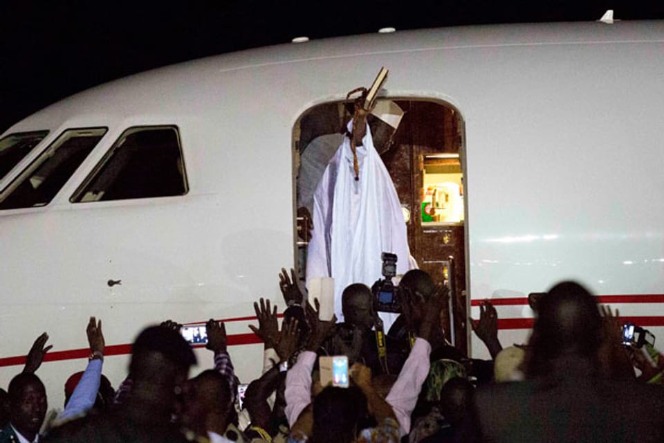 Jammeh verlässt Gambia nach seiner Abwahl
