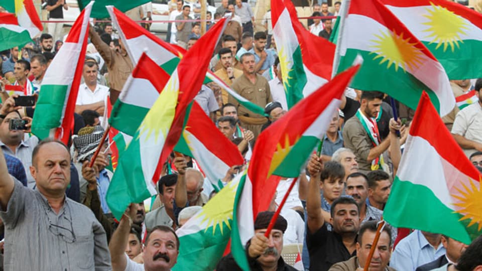 Menschen, die das bevorstehende Unabhängigkeitsreferendum am 25. September unterstützen in Kirkuk, Irak.