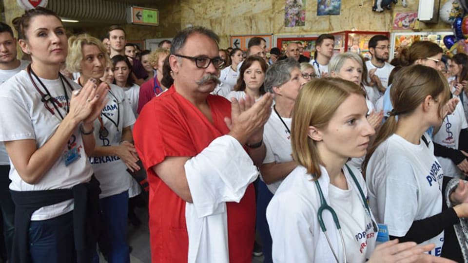 Streikende Mediziner in Krakau, Polen.