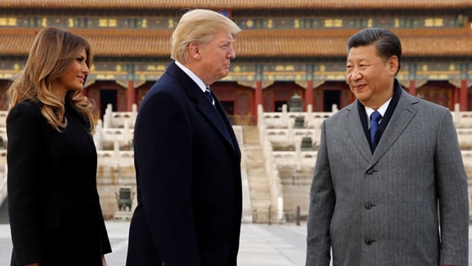 US-Präsident Donald Trump und First Lady Melania mit Chinas Präsident Xi Jinping in Peking.
