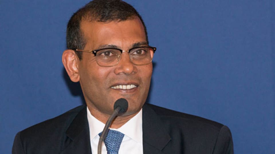 Mohamed Nasheed: Der maledivische Ex-Präsident konnte wegen einer Rückenoperation nach Grossbritannien ausreisen und erhielt dort politisches Asyl.