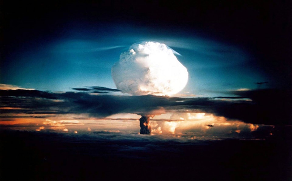 Am 1. November 1952 zuendeten die USA auf einem Atoll der Marshall-Inseln im Pazifik die erste Wasserstoffbombe.