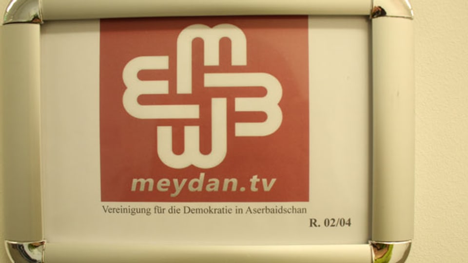 Logo des Senders Meydan TV.