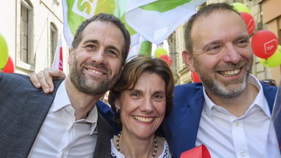 Strahlende Gewinner in Genf: Antonio Hodgers (Grüne), Anne Emery-Torracinta (SP) und Thierry Apotheloz (SP).