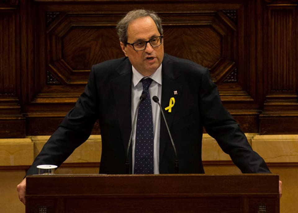 Torra vor dem katalanischen Parlament