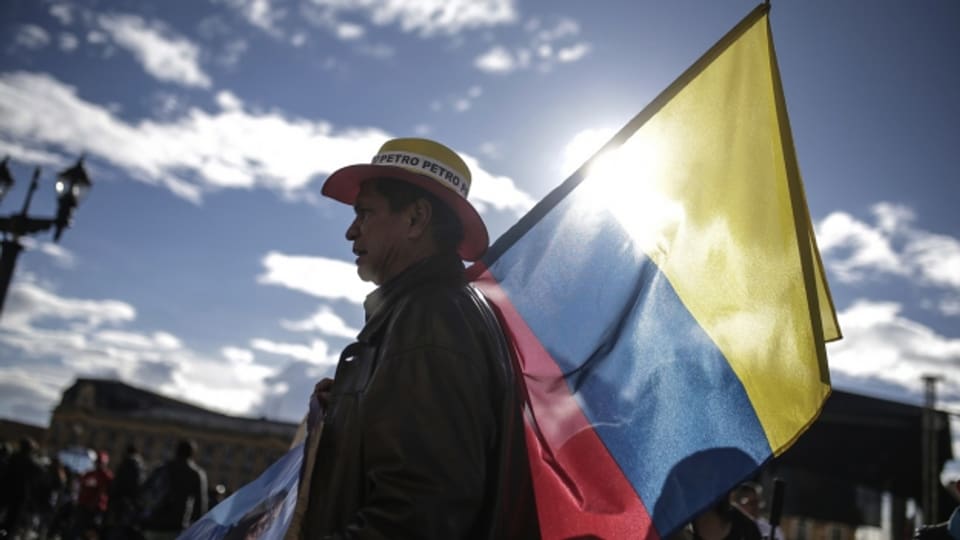 Wahlveranstaltung in Bogota: Vom künftigen Staatspräsidenten wird die Weiterführung des Friedensprozesses mit der ehemaligen FARC-Guerilla abhängen.