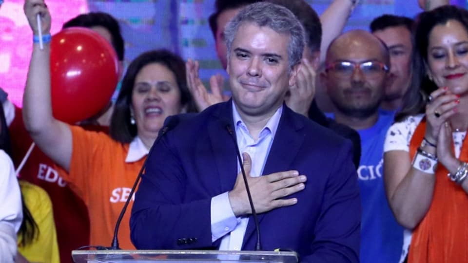 Der rechtskonservative Präsidentschaftskandidat Ivan Duque erhielt zwar die meisten Stimmen, verfehlte jedoch das absolute Mehr