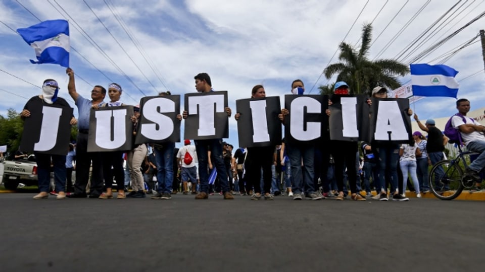 In Nicaragua fordern Demonstranten Gerechtigkeit.