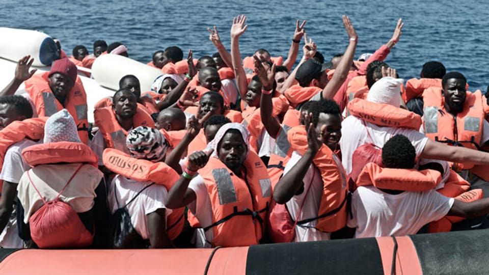Flüchtlinge vom Schiff Aquarius.