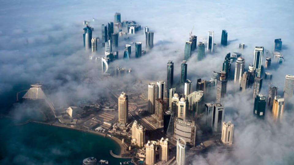 Luftaufnahme der Hochhäuser von Doha, Katar.