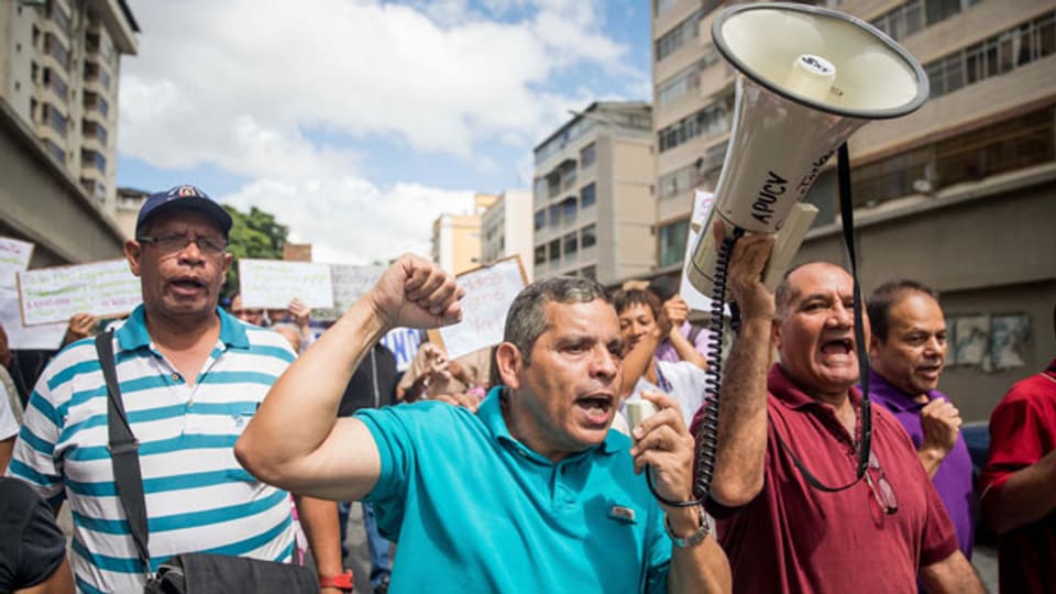 Prostete gegen die Krise von Spital-Mitarbeitern in Caracas, Venezuela.