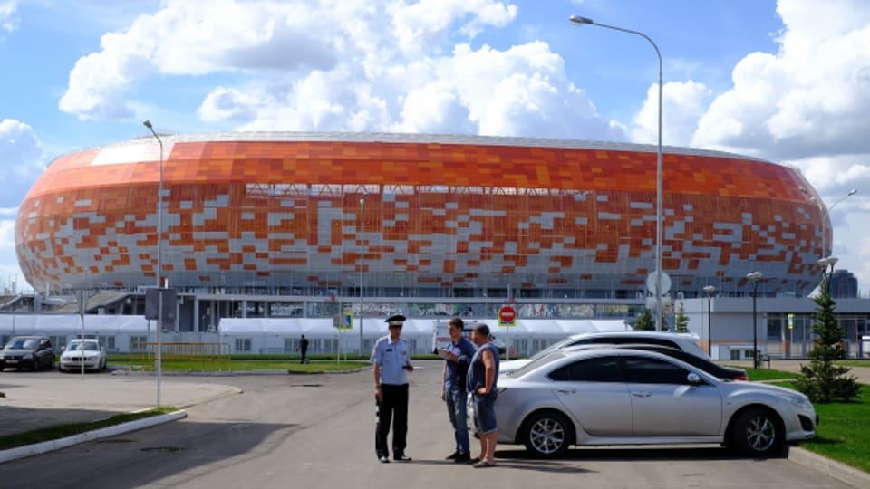 Wie ein Ufo sieht es aus - das neue Fussballstadion in Saransk.