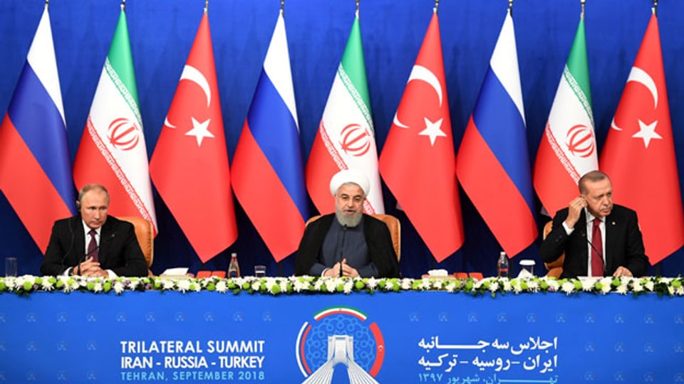 Russlands Präsident Vladimir Putin, Hassan Rouhani von Iran and Tayyip Erdogan , Präsident der Türkei am Syrien-Gipel in Teheran (von links).
