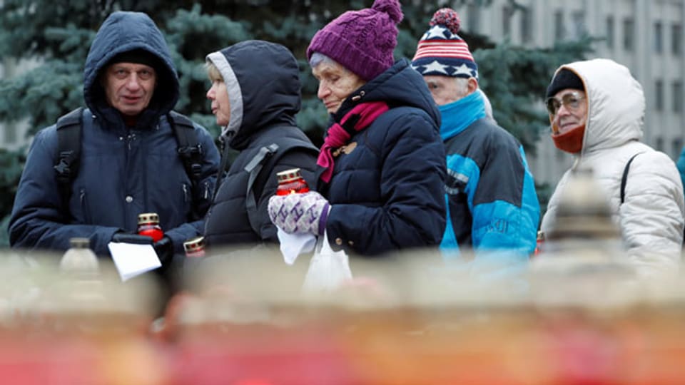 Gedenkveranstaltung in Moskau für die Opfer, die unter Diktator Stalin von der sowjetischen Geheimpolizei hingerichtet wurden.
