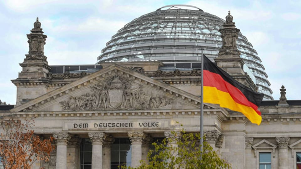 Der Reichstag ist der Sitz des deutschen Bundestages in Berlin.