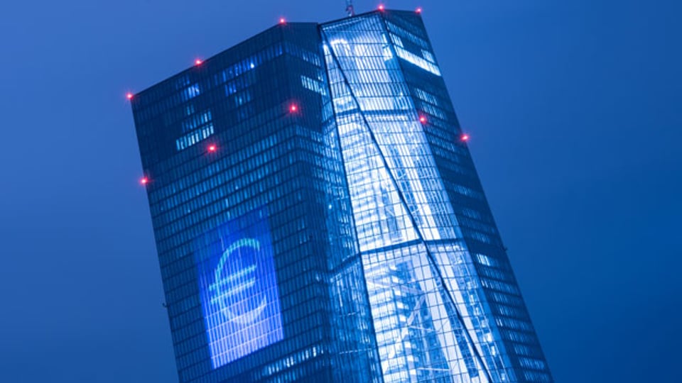 Die Fassade der Europäischen Zentralbank.