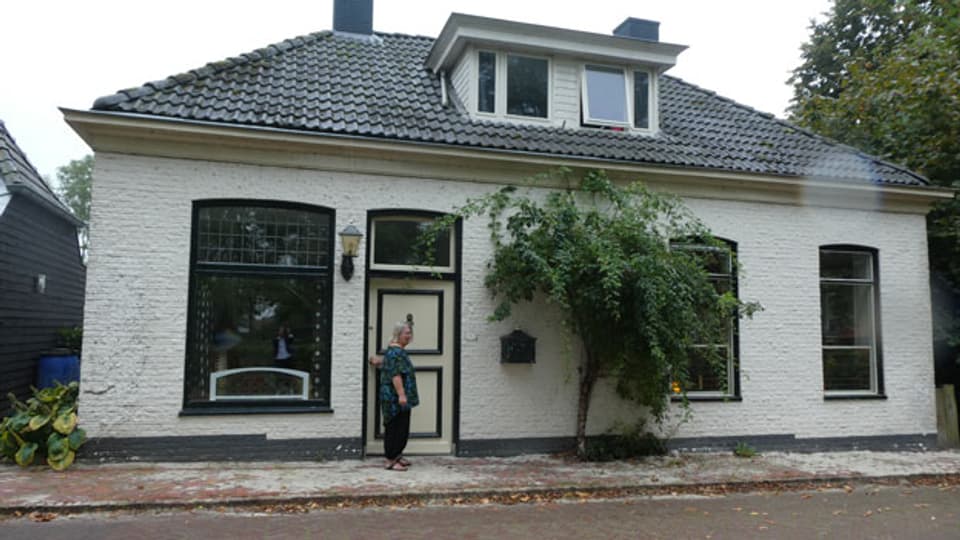 Das gesamte Haus sei durch die Erdbeben aus dem Lot geraten, sagt Marjolein van Berkum.