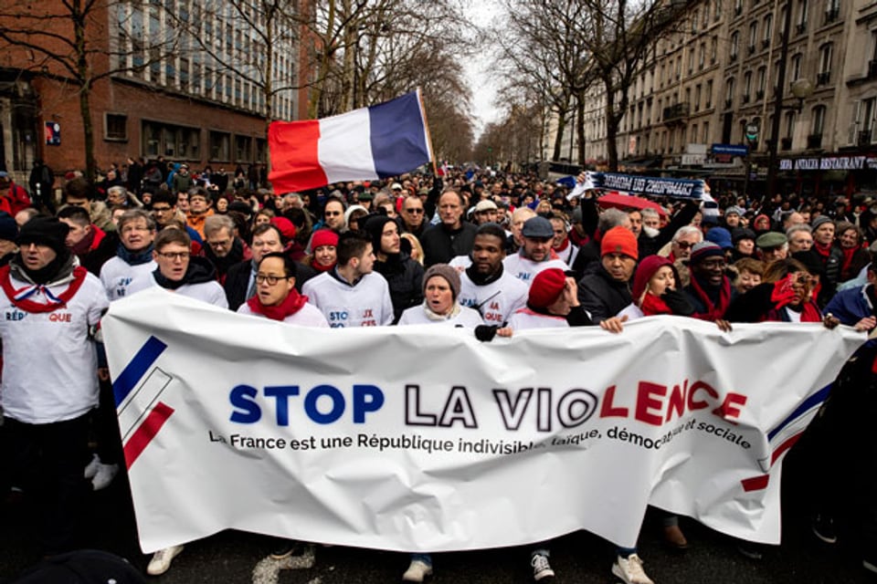 Proteste gegen die "Gelbwesten" in Paris