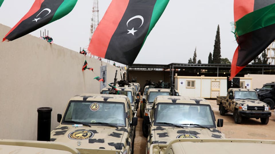 Von Haftars Truppen beschlagnahmte Militärfahrzeuge in der Nähe von Tripoli.