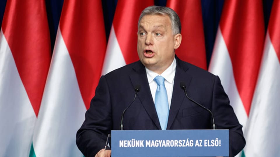 Ministerpräsident Viktor Orban bei seiner Rede zur Lage der Nation im Schlossgartenbasar.