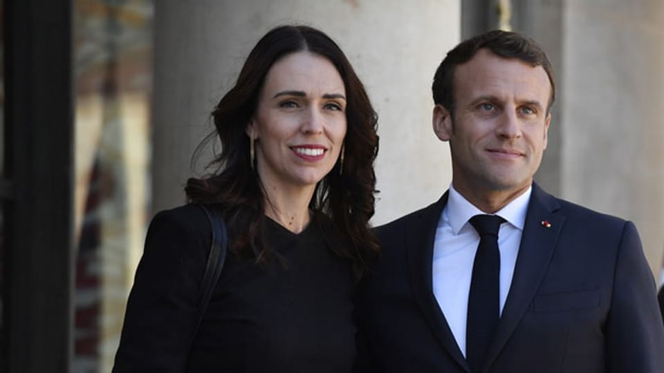 Die neuseeländische Premierministerin Jacinda Ardern und der französische Präsident Emmanuel Macron in Paris am 14. Mai 2019.