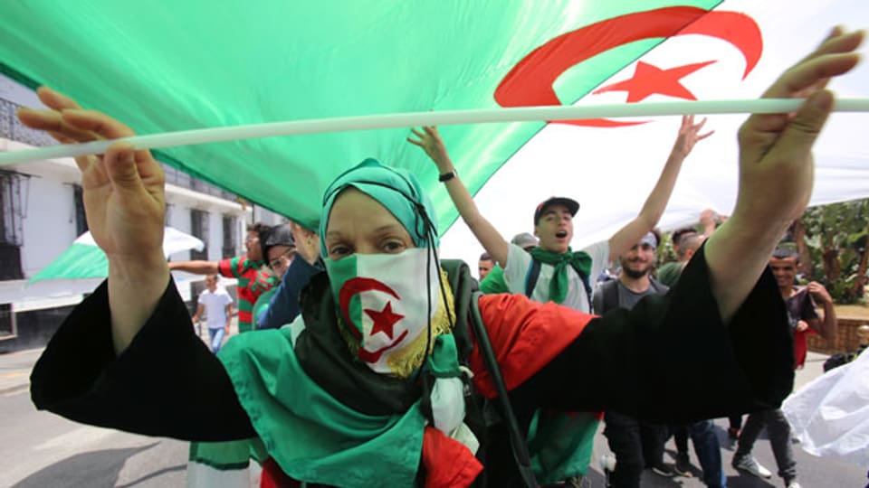Demonstrationen gegen Regierung in Algerien dauern an