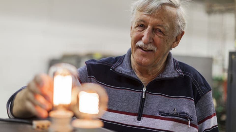 Hans Borner ist seit knapp 20 Jahren war Eigner und Chef der Righi-Licht, der letzten Schweizer Glühlampen-Fabrik.