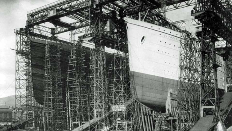 Ansichten des des Titanic-Gerüsts im Werftbau in Belfast, Nordirland.