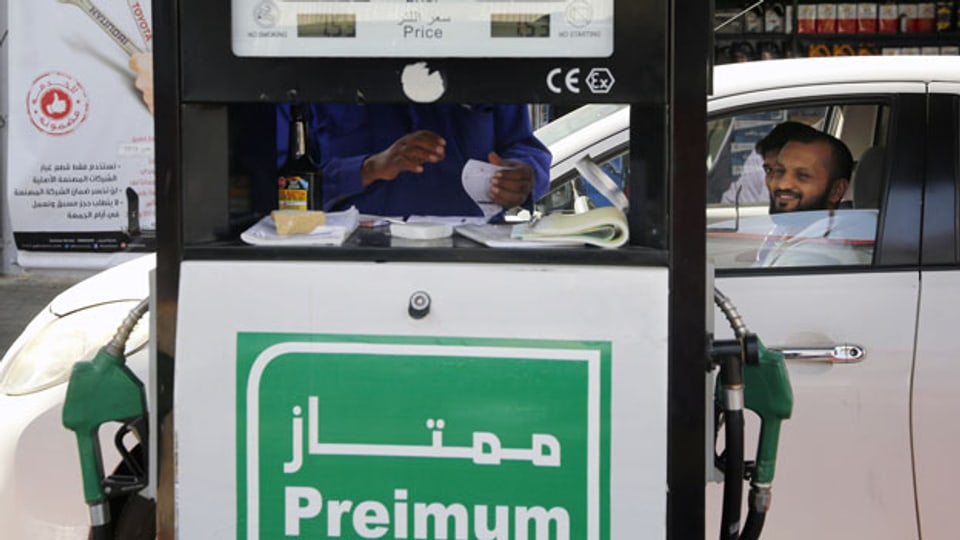 Tankstelle in Jiddah, Saudi-Arabien. Die Energiepreise stiegen nach dem Angriff auf Ölanlagen in Saudi-Arabien.