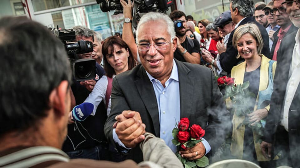 Ministerpräsident und Generalsekretär der Sozialistischen Partei, Antonio Costa während einer Kampagne für die bevorstehenden Parlamentswahlen in Coimbra, Portugal.