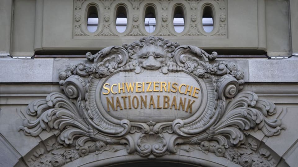 Die Schweizer Nationalbank betont unermüdlich, es brauche die Negativzinsen noch immer.