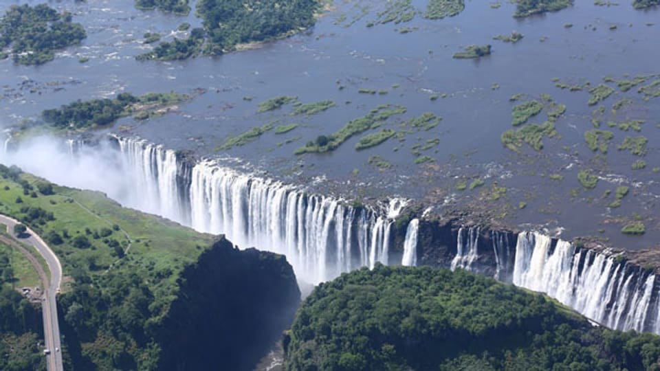 Die Viktoriafälle in Simbabwe/Afrika.